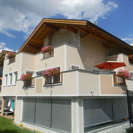 Haus Zentner Hotel Nauders Eksteriør billede