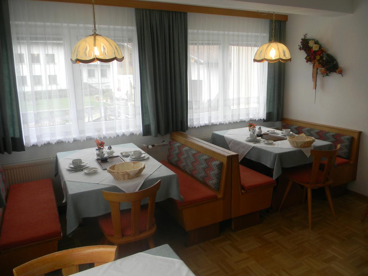 Haus Zentner Hotel Nauders Eksteriør billede